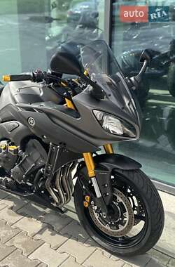 Мотоцикл Спорт-туризм Yamaha FZ8 2014 в 