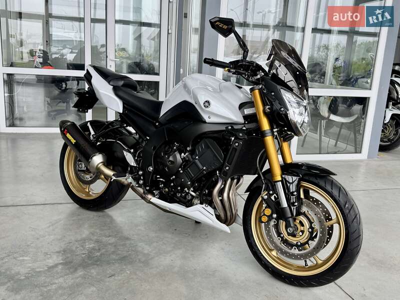 Yamaha FZ8 2011