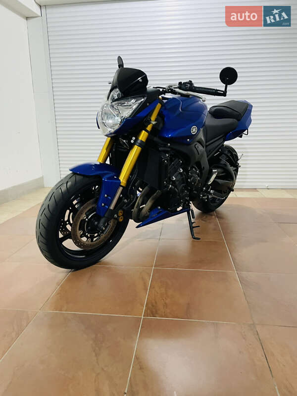 Мотоцикл Без обтекателей (Naked bike) Yamaha FZ8 2014 в Киеве