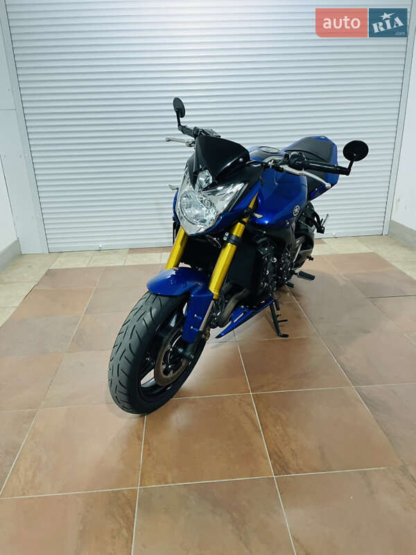 Мотоцикл Без обтекателей (Naked bike) Yamaha FZ8 2014 в Киеве