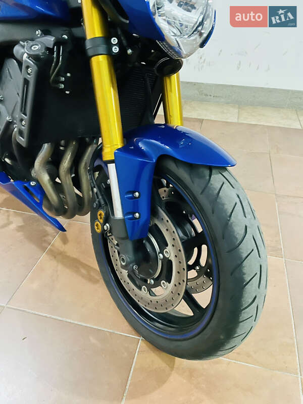 Мотоцикл Без обтекателей (Naked bike) Yamaha FZ8 2014 в Киеве