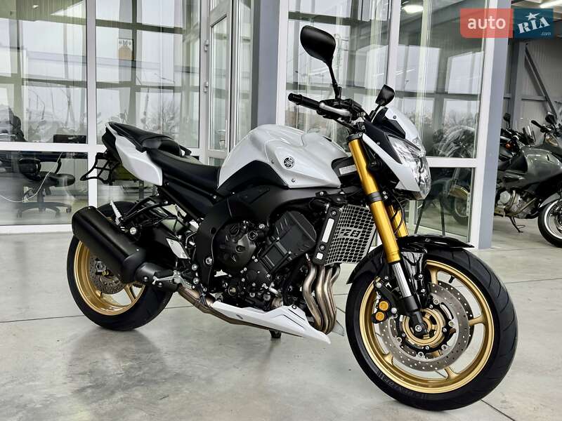 Yamaha FZ8 2010
