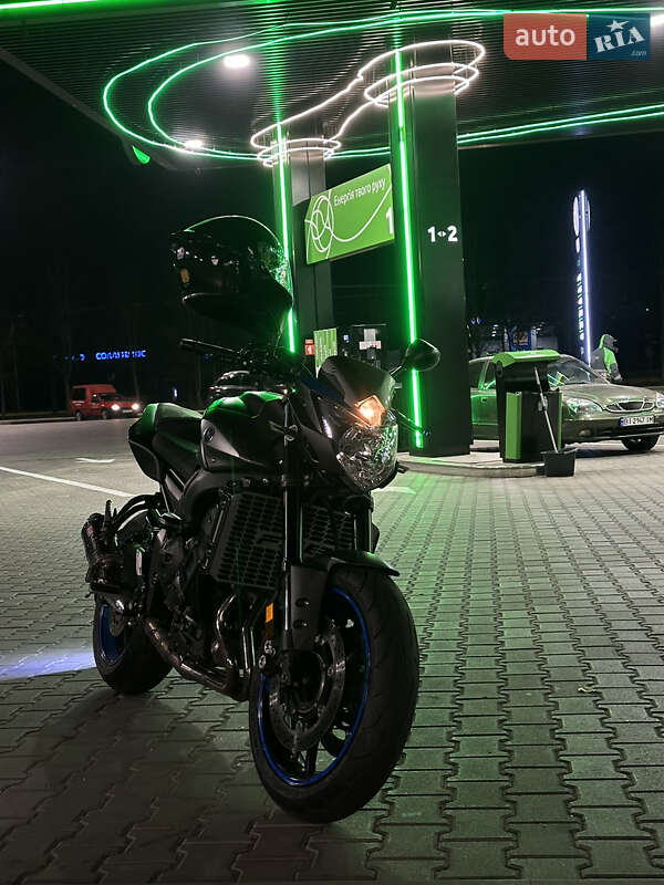 Мотоцикл Без обтекателей (Naked bike) Yamaha FZ8 2013 в Кременчуге фото 5 Мотоцикл Без обтекателей (Naked bike) Yamaha FZ8 2013 в Кременчуге