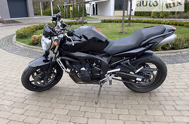 Мотоцикл Без обтекателей (Naked bike) Yamaha FZ 2009 в Киеве