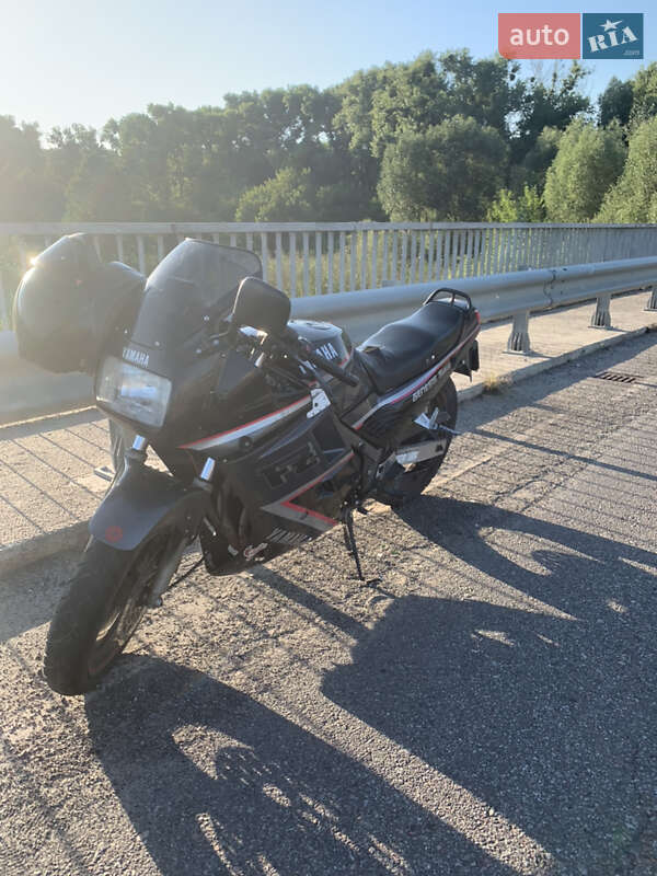 Мотоцикл Спорт-туризм Yamaha FZ 1992 в Варве