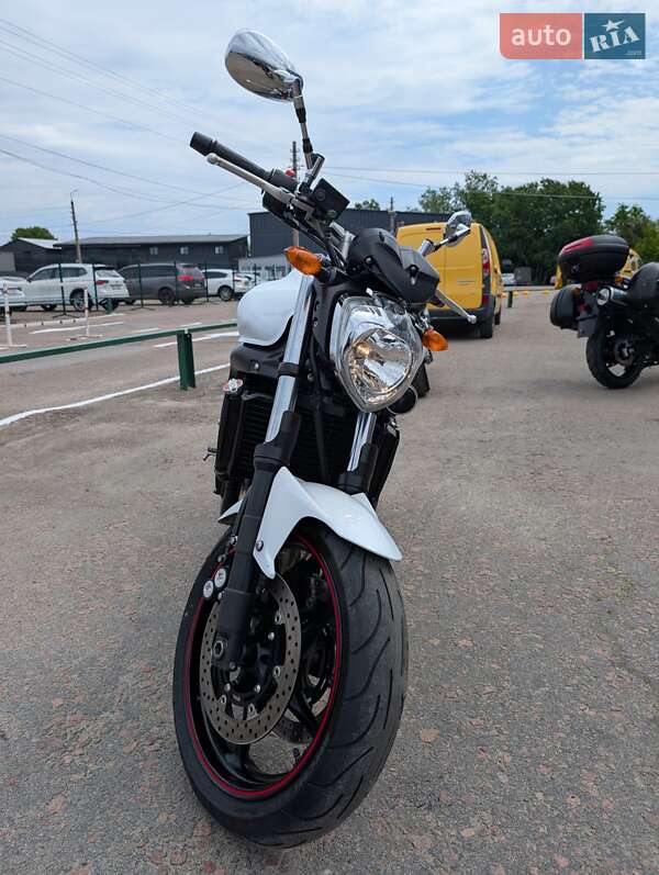 Мотоцикл Без обтекателей (Naked bike) Yamaha FZ 2008 в Киеве