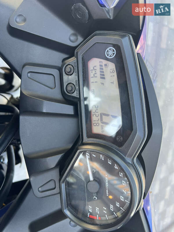 Спортбайк Yamaha FZ 2013 в Киеве фото 5 Спортбайк Yamaha FZ 2013 в Киеве