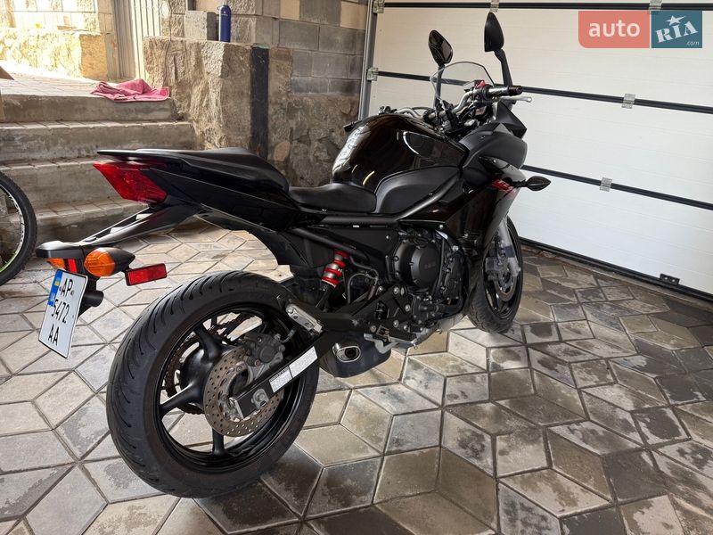 Мотоцикл Спорт-туризм Yamaha FZ 2009 в Запорожье фото 4 Мотоцикл Спорт-туризм Yamaha FZ 2009 в Запорожье