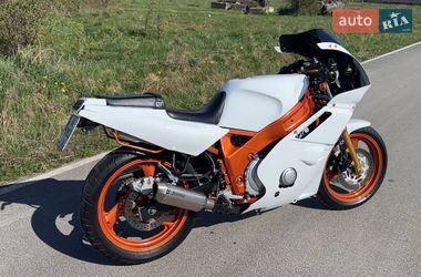 Спортбайк Yamaha FZR 600 1992 в Ужгороді
