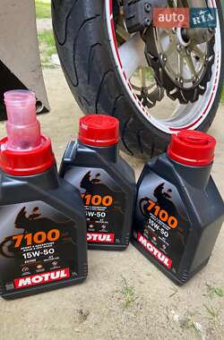 Спортбайк Yamaha FZR 1992 в Владимире