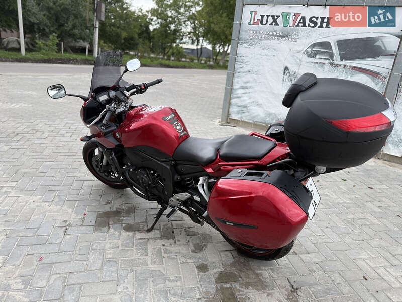 Мотоцикл Спорт-туризм Yamaha FZS 1000 Fazer 2006 в Почаеве