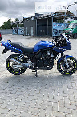 Мотоцикл Спорт-туризм Yamaha FZS 600 Fazer 2003 в Кременці