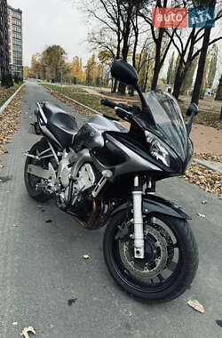 Мотоцикл Кросс Yamaha FZS 600 Fazer 2008 в Чернигове