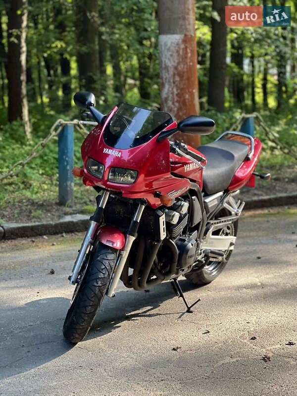 Мотоцикл Классік Yamaha FZS 600 Fazer 1999 в Вінниці