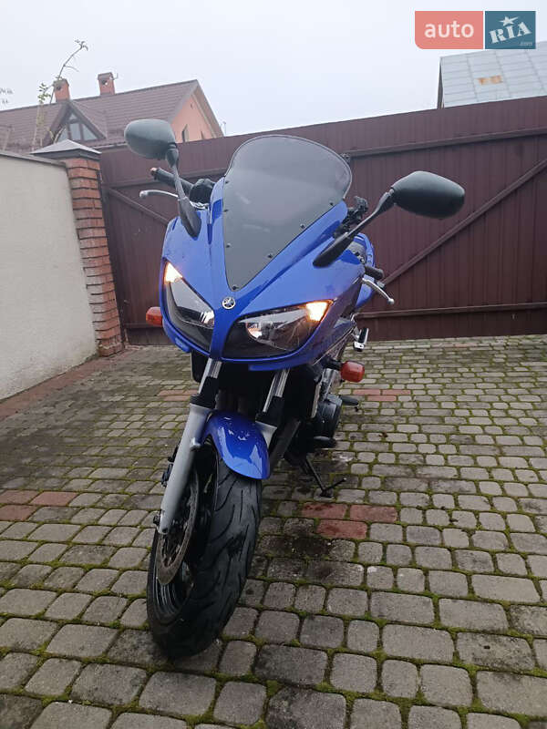 Yamaha FZS 600 Fazer 2002