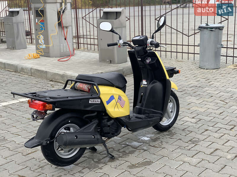 Вантажні моторолери, мотоцикли, скутери, мопеди Yamaha Gear 4T 2015 в Чернівцях
