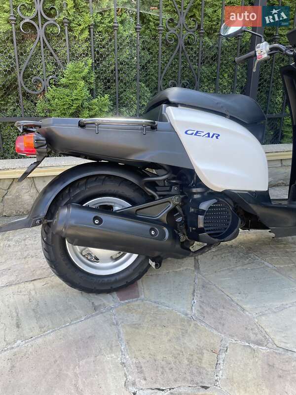 Скутер Yamaha Gear 4T 2011 в Івано-Франківську