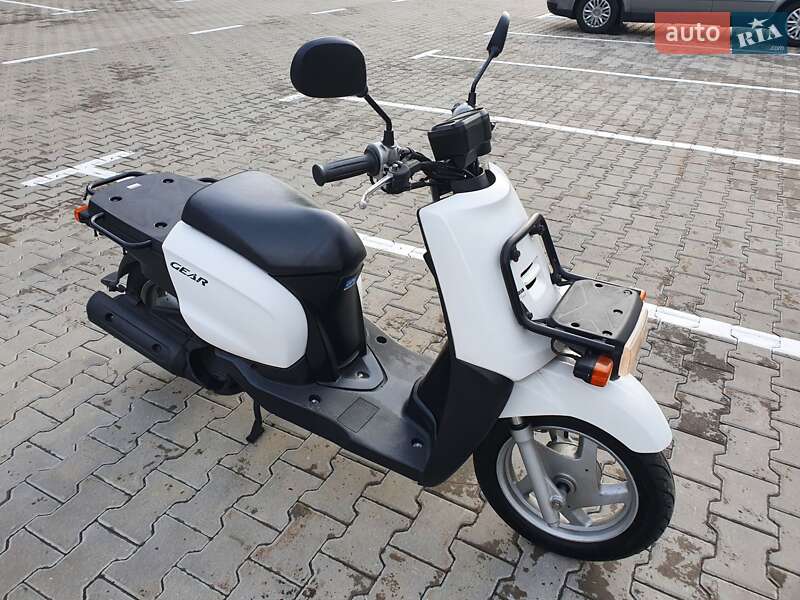 Скутер Yamaha Gear 4T 2015 в Чернігові
