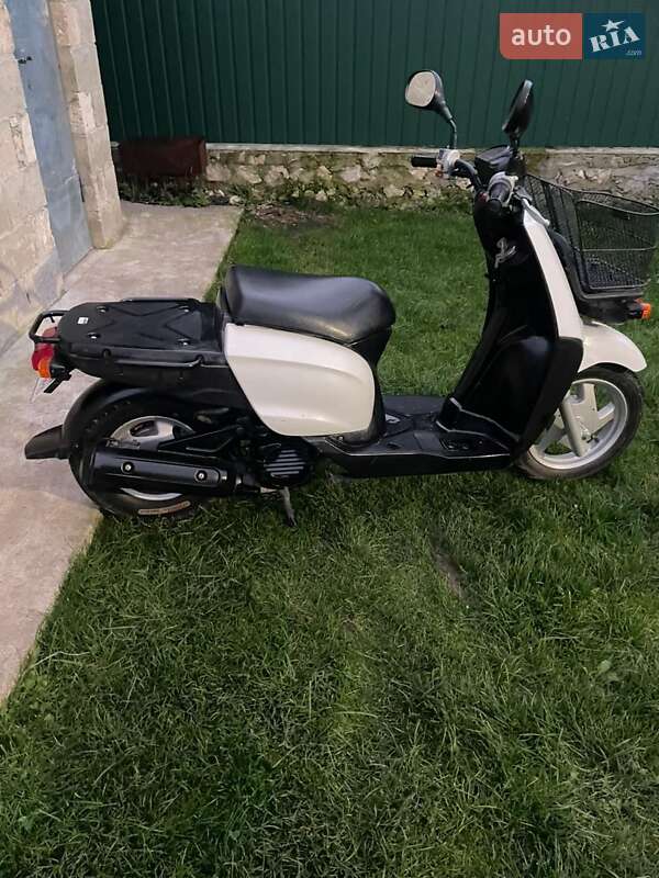 Грузовые мотороллеры, мотоциклы, скутеры, мопеды Yamaha Gear 4T 2008 в Збараже фото 6 Грузовые мотороллеры, мотоциклы, скутеры, мопеды Yamaha Gear 4T 2008 в Збараже