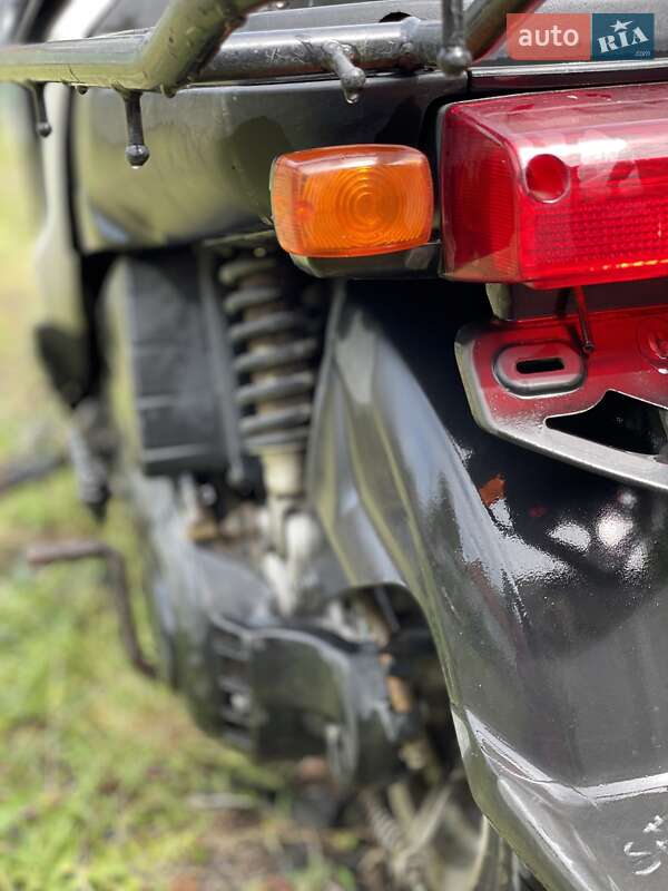 Скутер Yamaha Gear 2008 в Раздельной