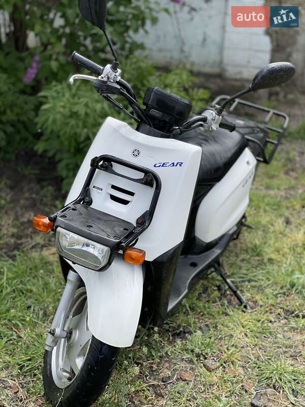 Скутер Yamaha Gear 2008 в Раздельной