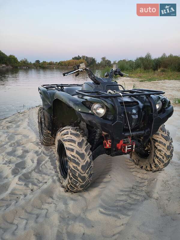 Квадроцикл  утилитарный Yamaha Grizzly 2013 в Броварах
