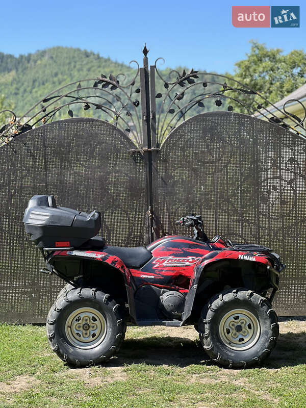 Квадроцикл  утилитарный Yamaha Grizzly 2008 в Белых Ославах