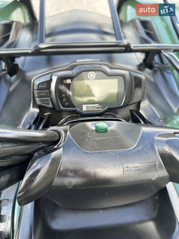 Квадроцикл  утилитарный Yamaha Grizzly 2014 в Тернополе