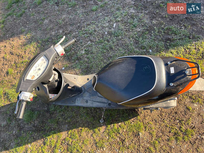 Мопеди Yamaha Jog SA16 2008 в Чернівцях