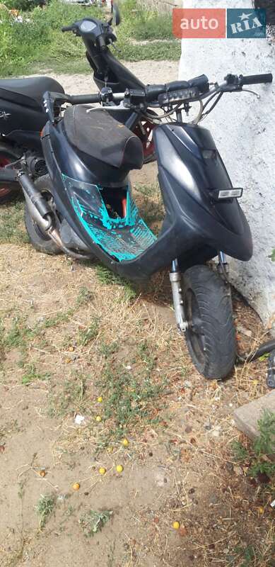 Мопеди Yamaha Jog 2006 в Южноукраїнську