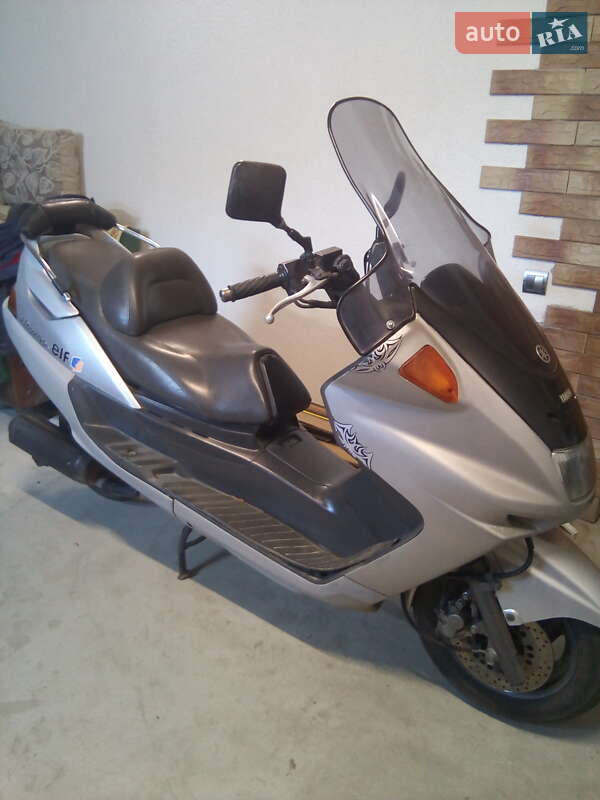 Макси-скутер Yamaha Majesty 250 2001 в Луцке фото Макси-скутер Yamaha Majesty 250 2001 в Луцке