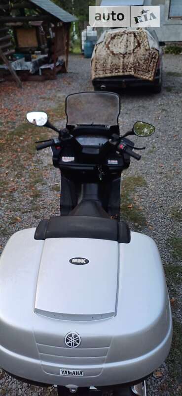 Макси-скутер Yamaha Majesty 250 2000 в Хусте