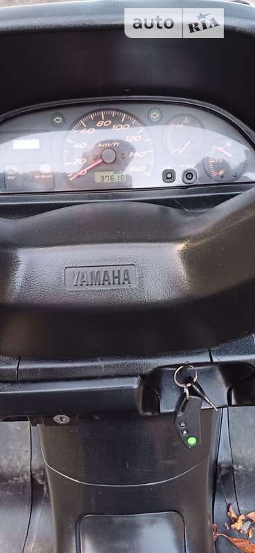 Макси-скутер Yamaha Majesty 250 2000 в Хусте