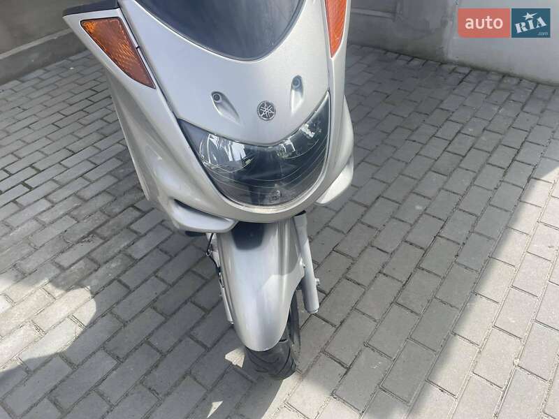 Макси-скутер Yamaha Majesty 250 2006 в Буче