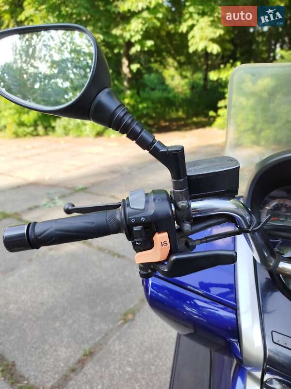 Максі-скутер Yamaha Majesty 250 2007 в Чернігові