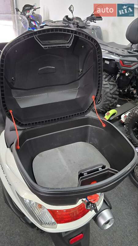 Максі-скутер Yamaha Majesty 250 2005 в Дніпрі