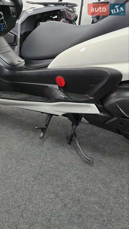 Максі-скутер Yamaha Majesty 250 2005 в Дніпрі