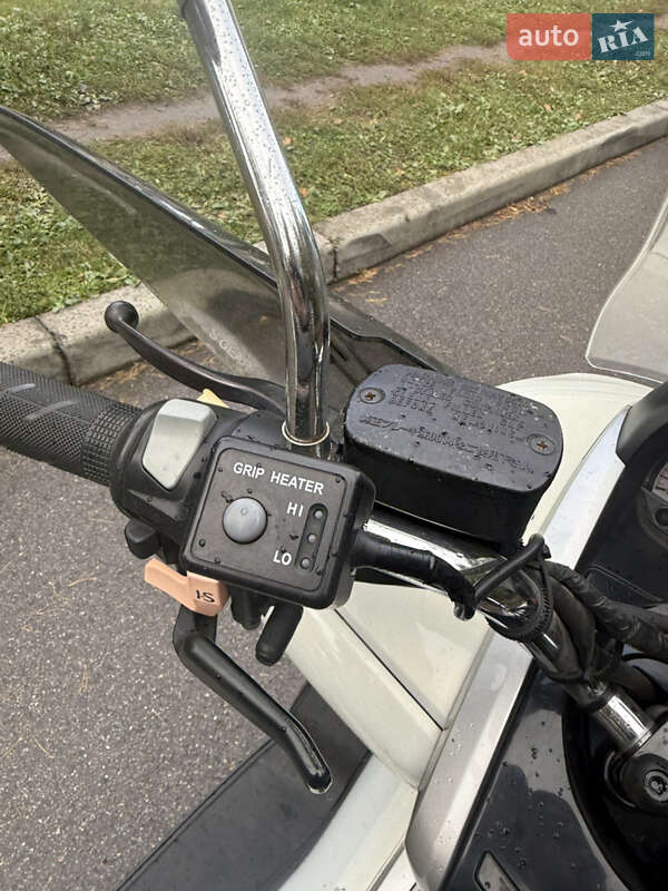 Макси-скутер Yamaha Majesty 250 2008 в Киеве фото 8 Макси-скутер Yamaha Majesty 250 2008 в Киеве