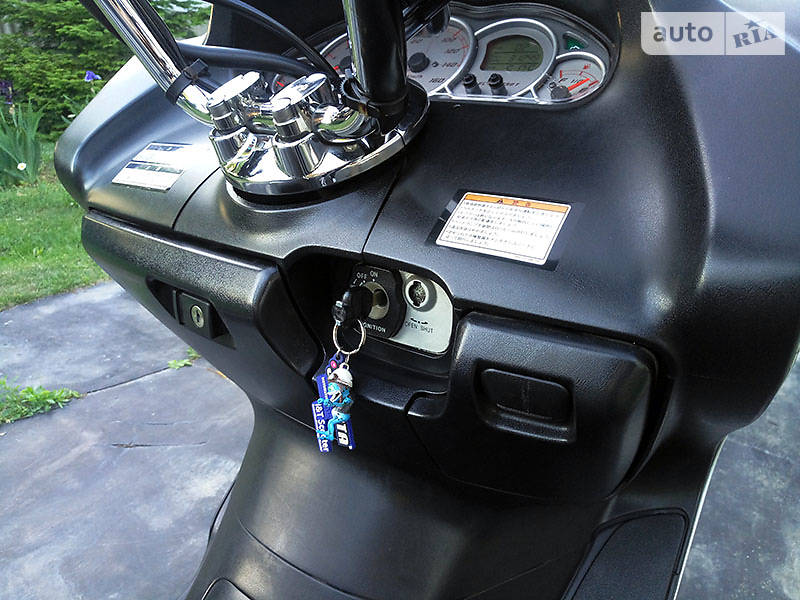 Максі-скутер Yamaha Majesty 2005 в Дніпрі