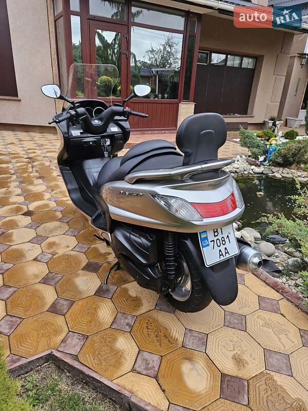 Максі-скутер Yamaha Majesty 2000 в Миколаєві