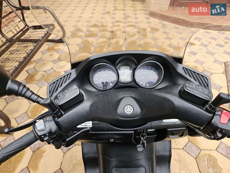 Максі-скутер Yamaha Majesty 2000 в Миколаєві