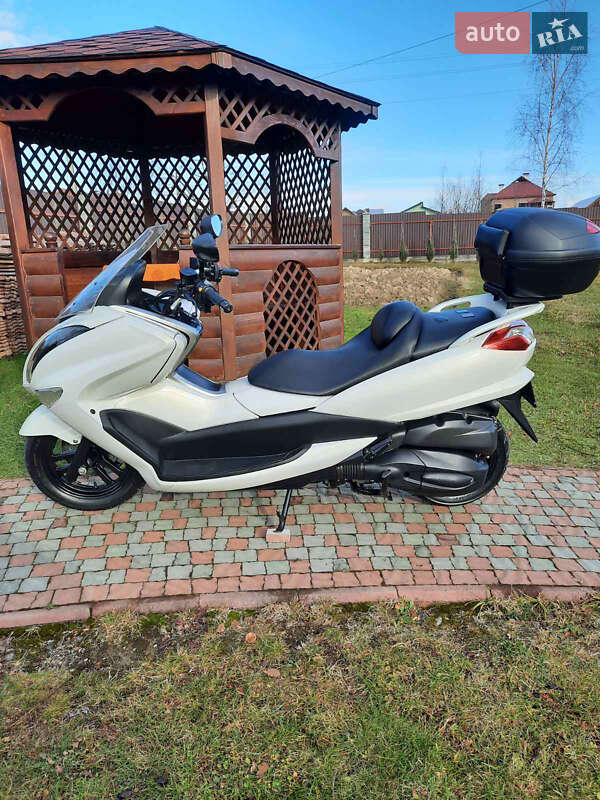 Мотоцикл Классик Yamaha Majesty 2008 в Стрые