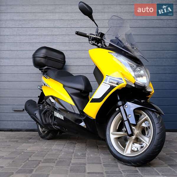 Yamaha Majesty 2015