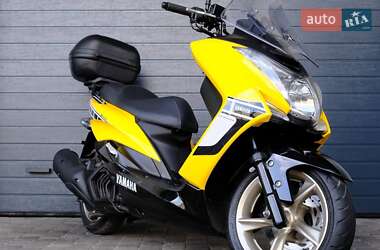 Максі-скутер Yamaha Majesty 2015 в 