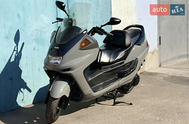 Макси-скутер Yamaha Majesty 2001 в Одессе