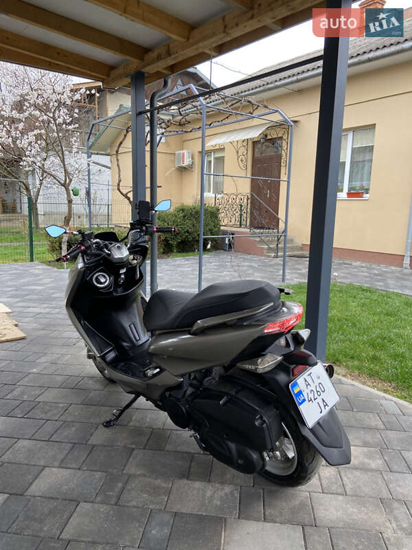 Макси-скутер Yamaha Majesty 2013 в Ивано-Франковске фото 6 Макси-скутер Yamaha Majesty 2013 в Ивано-Франковске