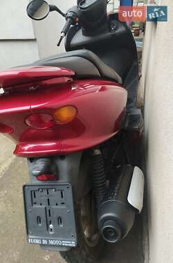 Мопеды Yamaha Majesty 2006 в Черновцах