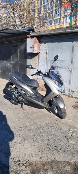 Скутер Yamaha Majesty 2015 в Вышгороде