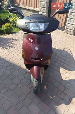 Скутер Yamaha MBK 1995 в Корце