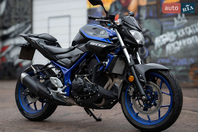 Мотоцикл Без обтекателей (Naked bike) Yamaha MT-03 2018 в Киеве